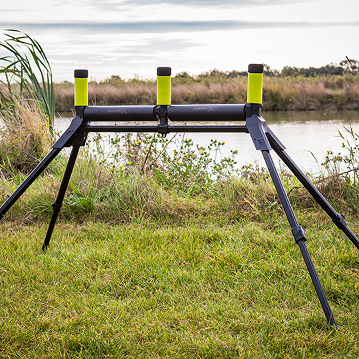 Fox Matrix Double Compact Pole Roller