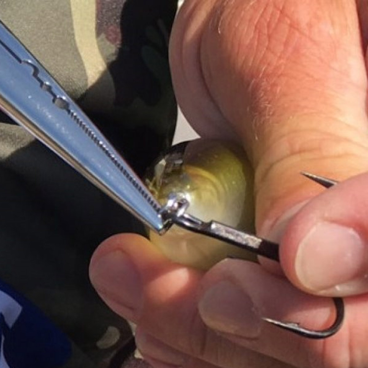 Cuda 8” Titanium Bonded Stainless Steel Freshwater Plier with Ring Splitter 