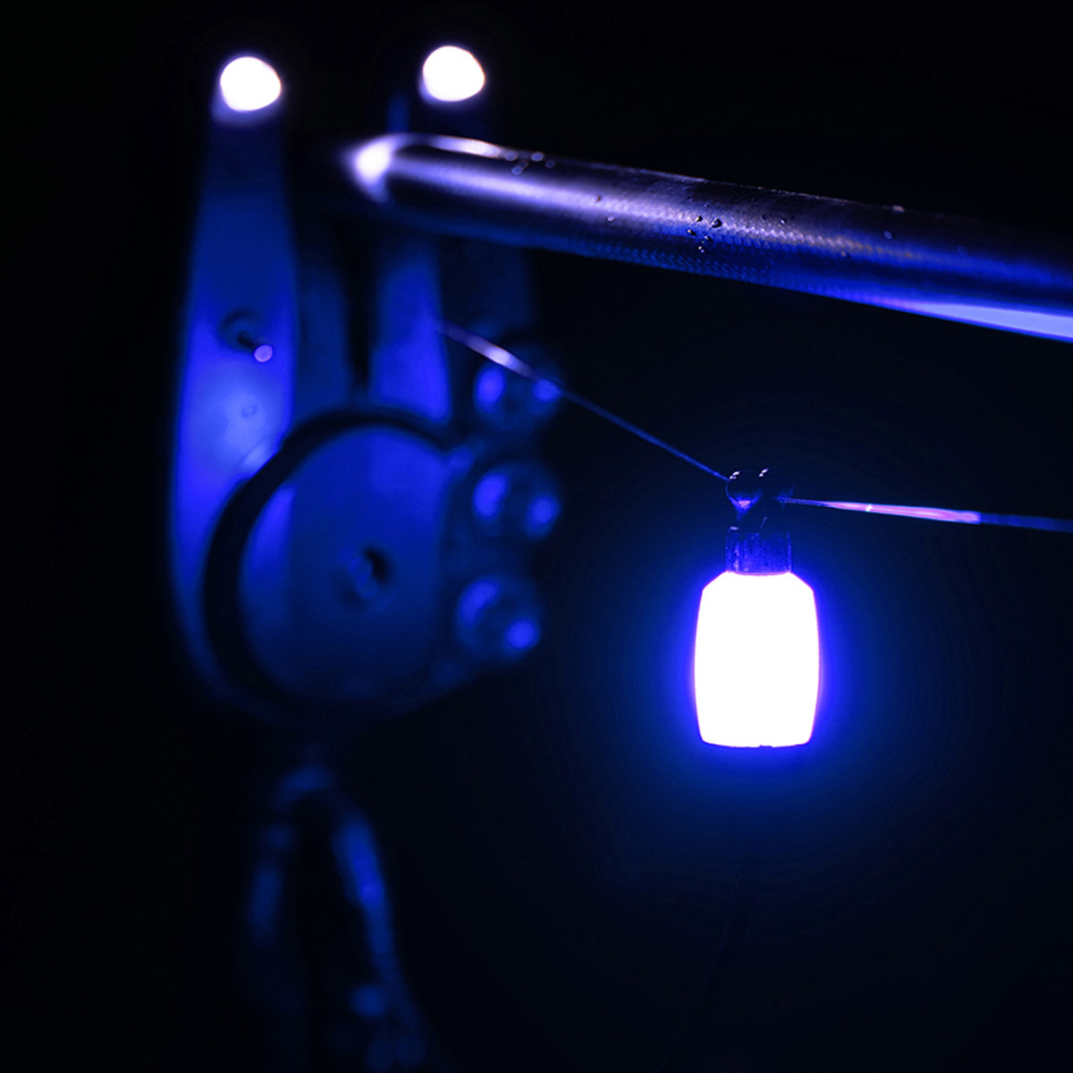 Fox Black Label Dinky Halo Bobbins