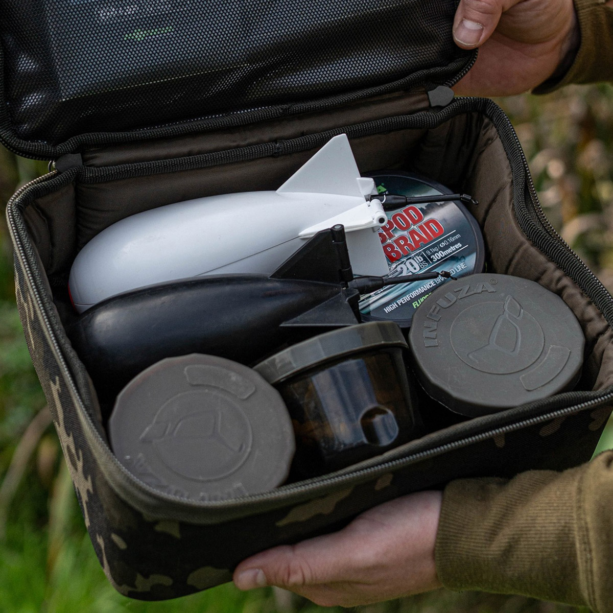 Korda Compac 200 Tackle Pouch Dark Kamo