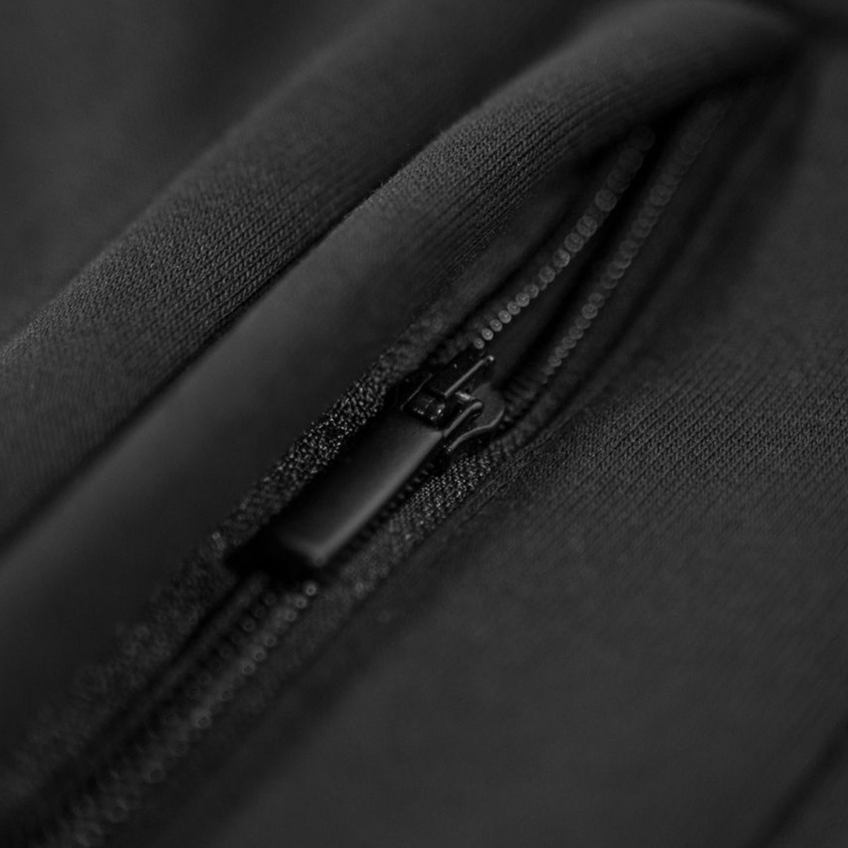 Kumu Joggers Long Black