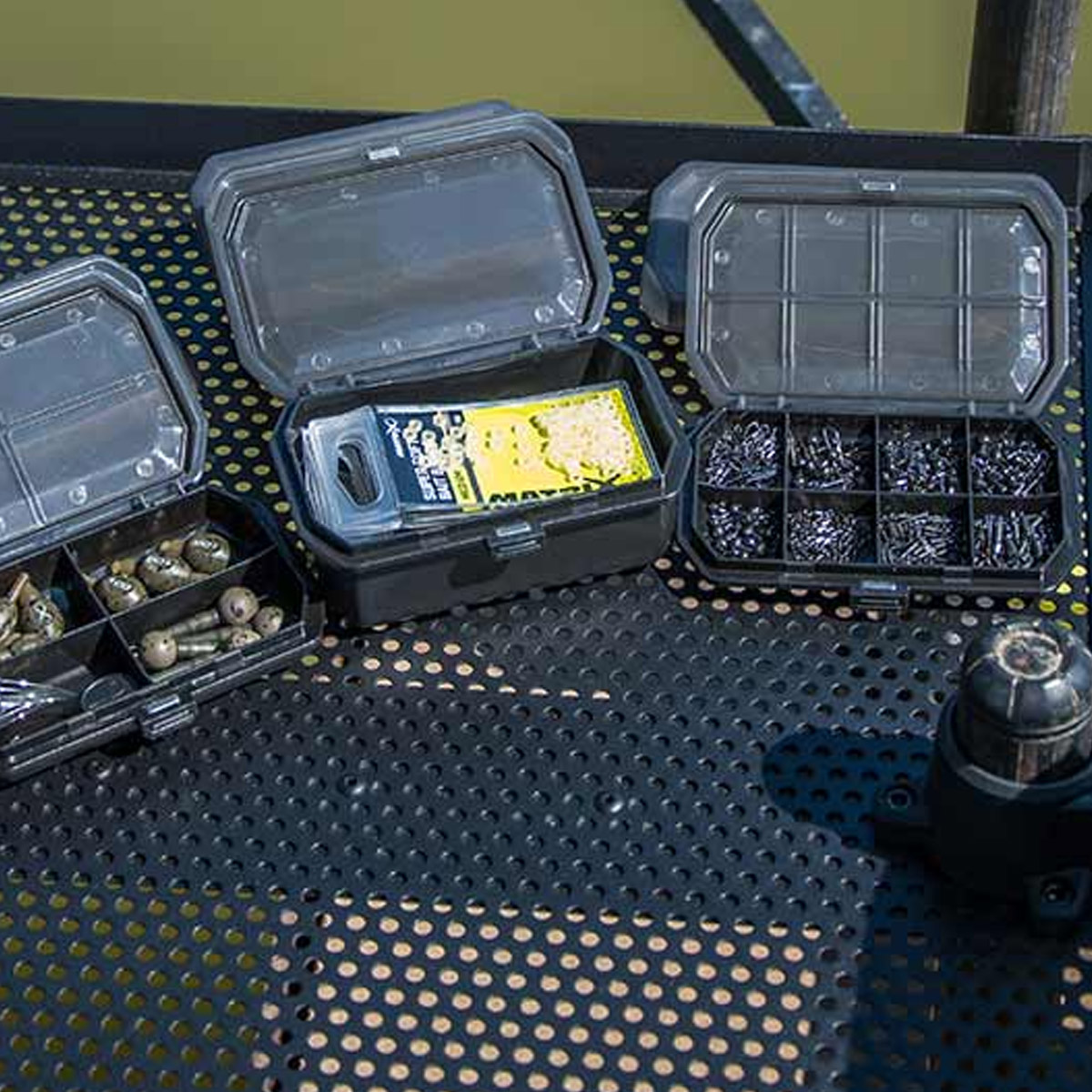 Boîte à accessoires Matrix à 8 compartiments peu profonde