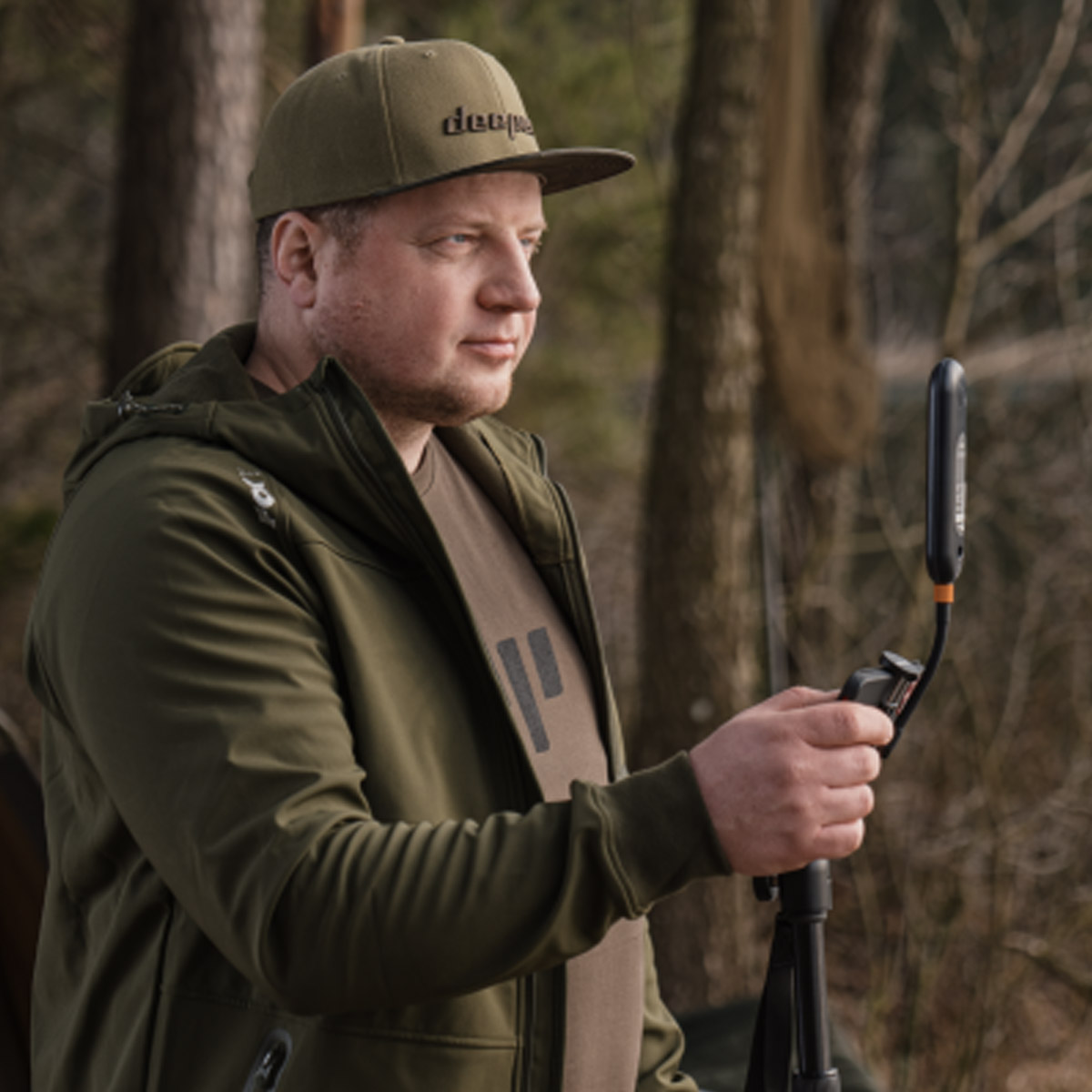 Deeper Extender + Phone Holder