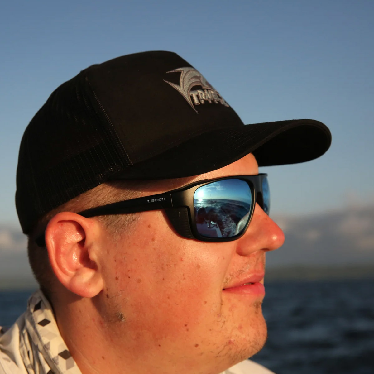 Leech X Fishpro Black Grey Premium