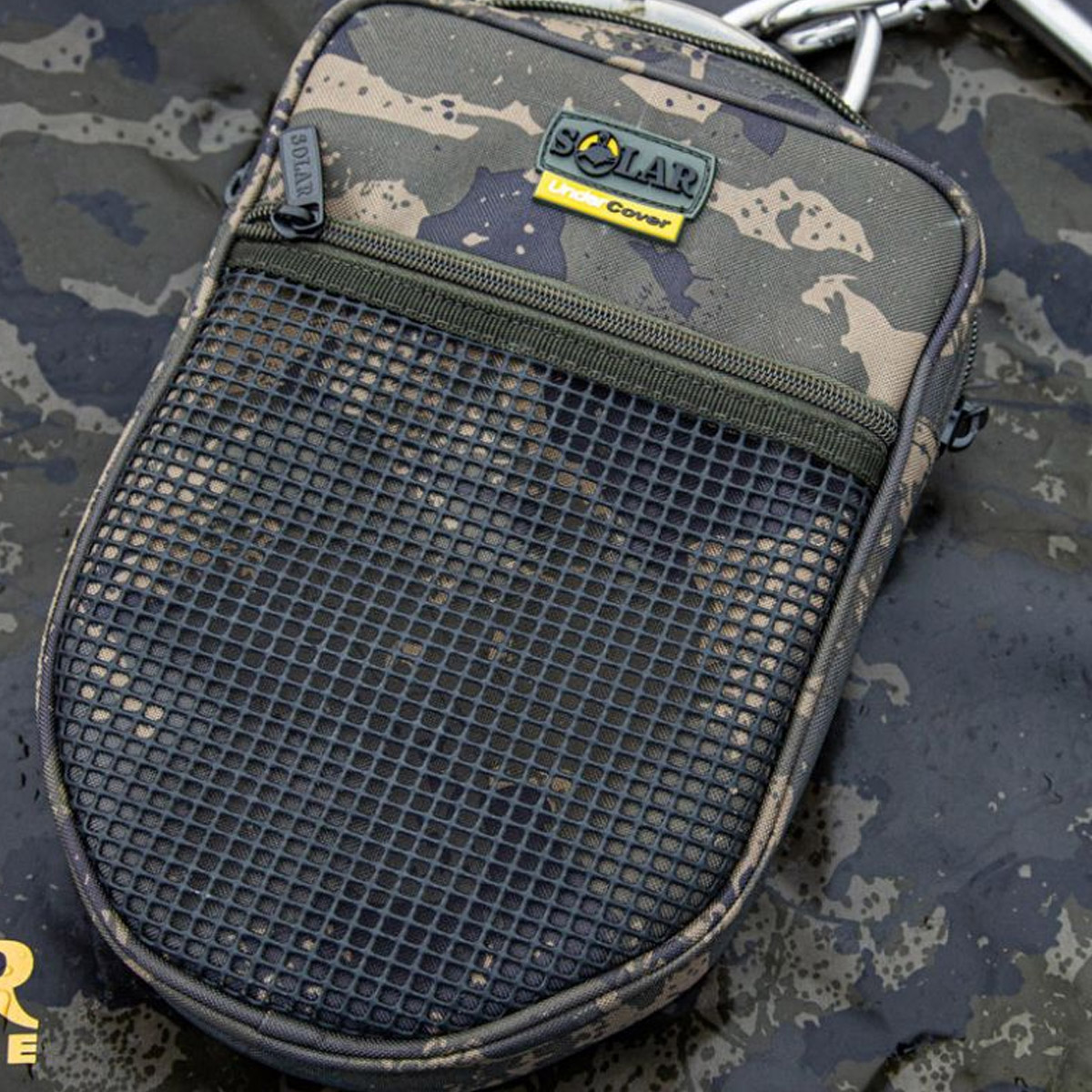 Solar Undercover Camo Scales Pouch