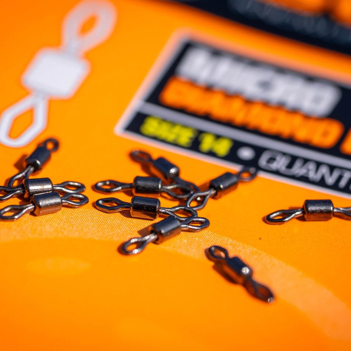 Guru Micro Diamond Eye Swivel