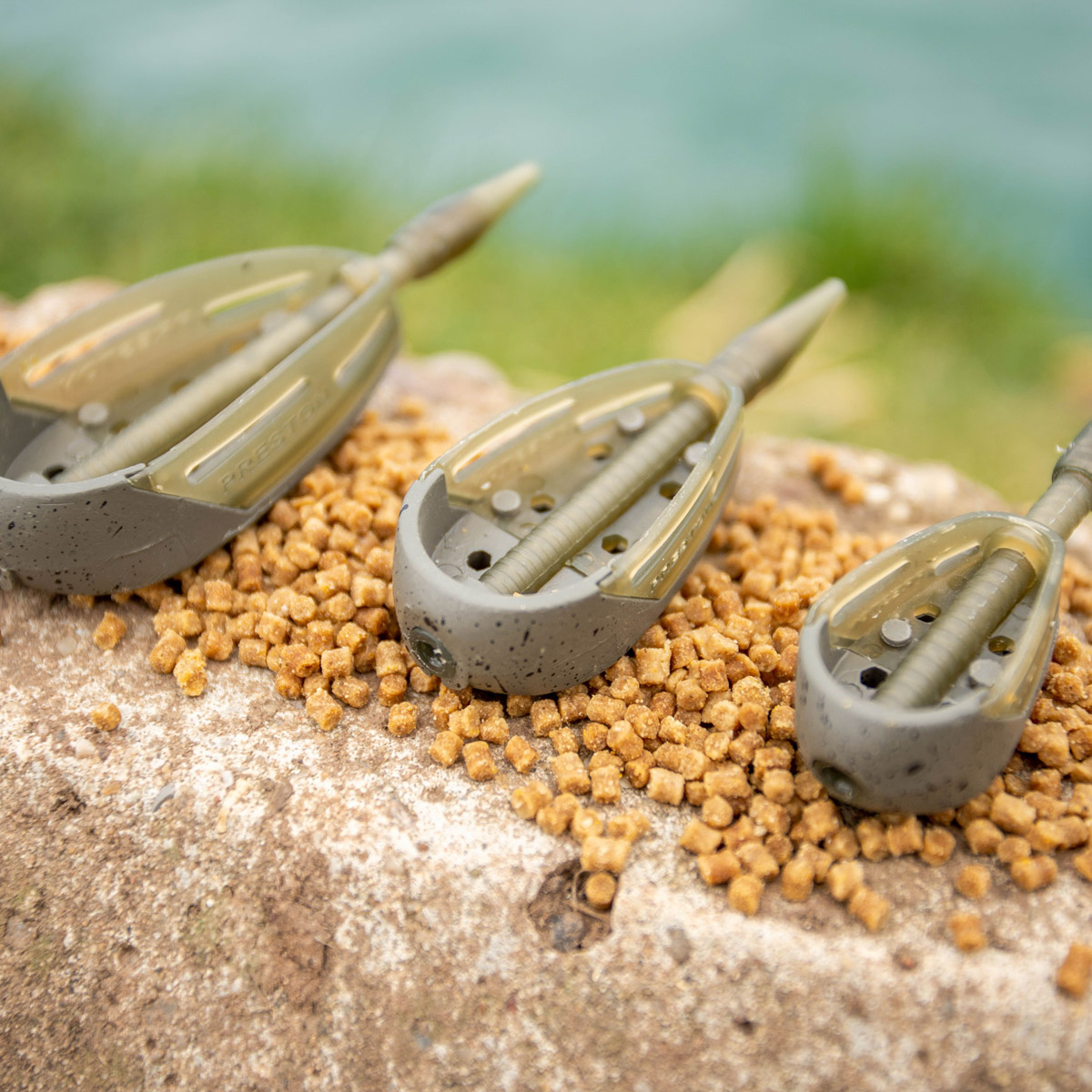 Preston Innovations ICS In-Line Banjo XR Feeder Large