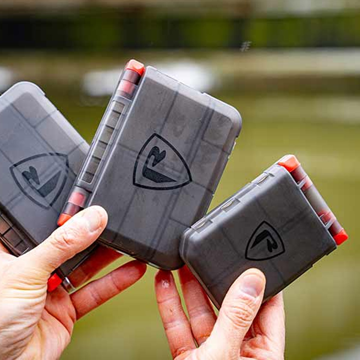 Boîte à accessoires Fox Rage Small