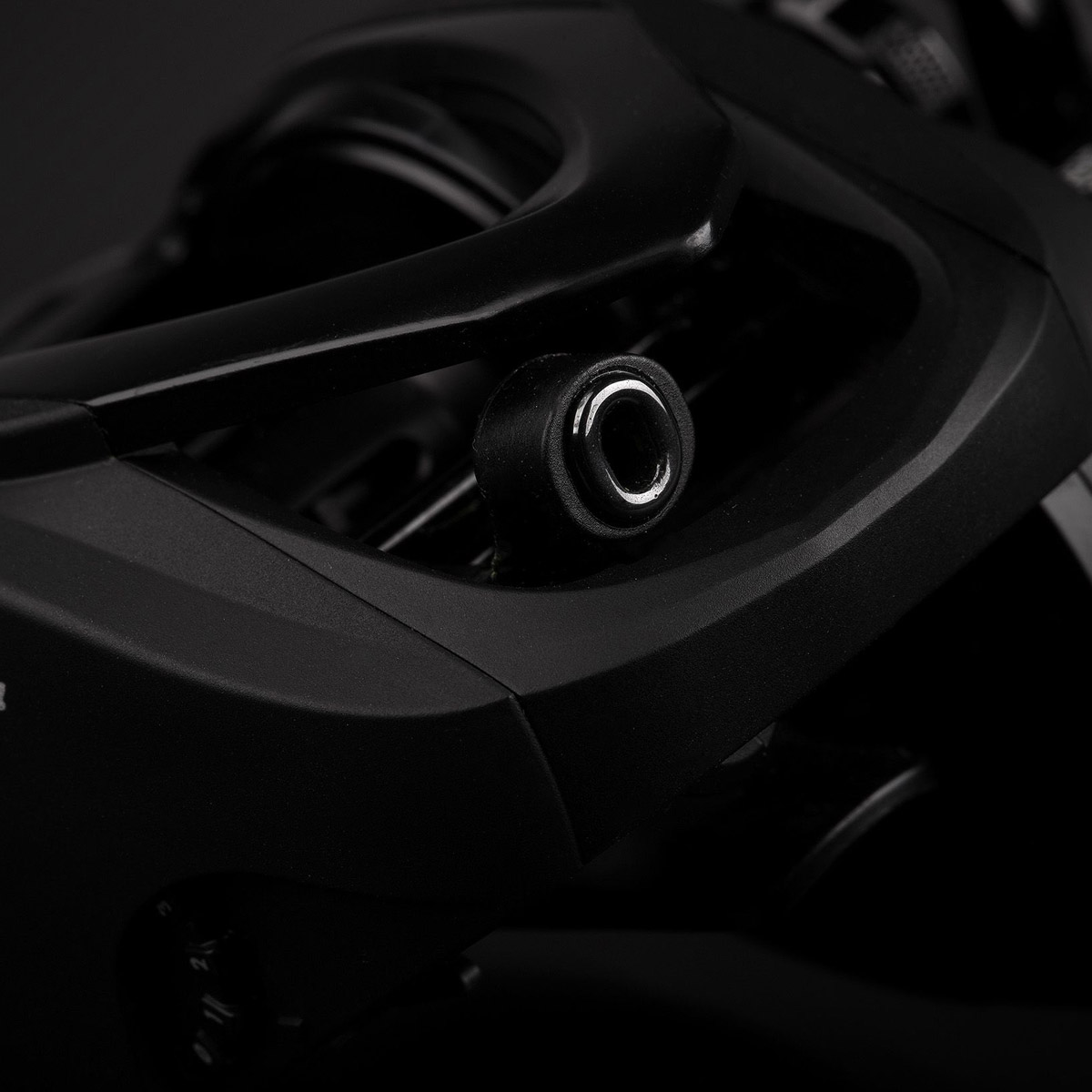 Spro JC Elite MG High Gear - Red Knob Cap