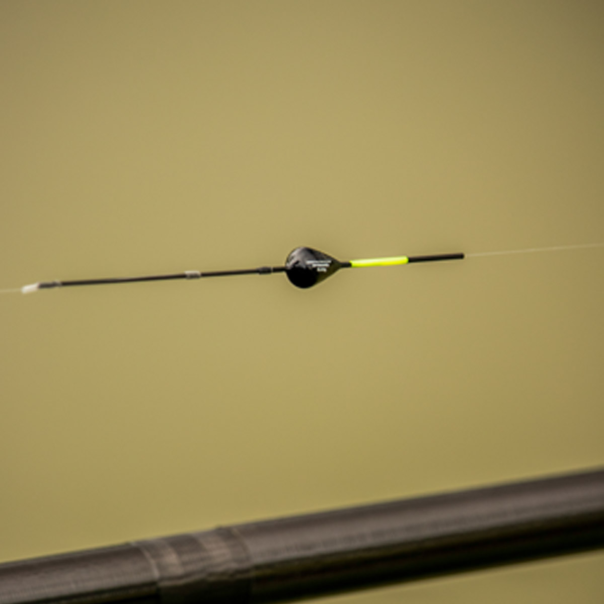 Flotteur Pyramid Pole de Preston Innovations