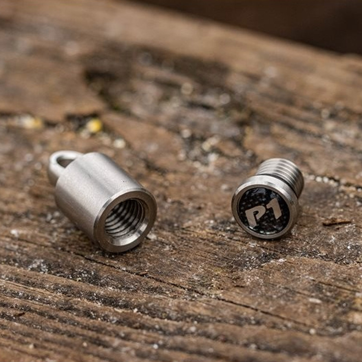 Solar Loc-Down Adaptor & Buzz Bar Blanking Cap