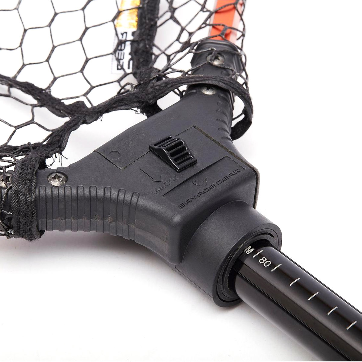 Épuisettes Twist & Fold de Savage Gear