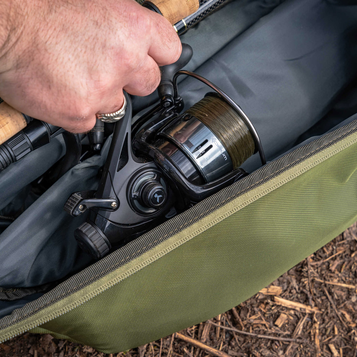 Korum Progress Folding Quiver - 2 Rod