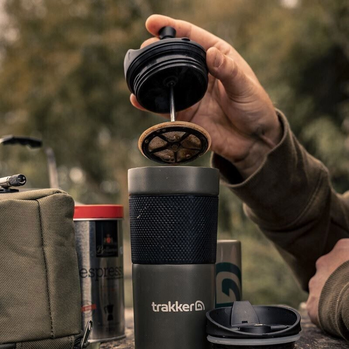 Tasse à café isotherme Trakker Armolife