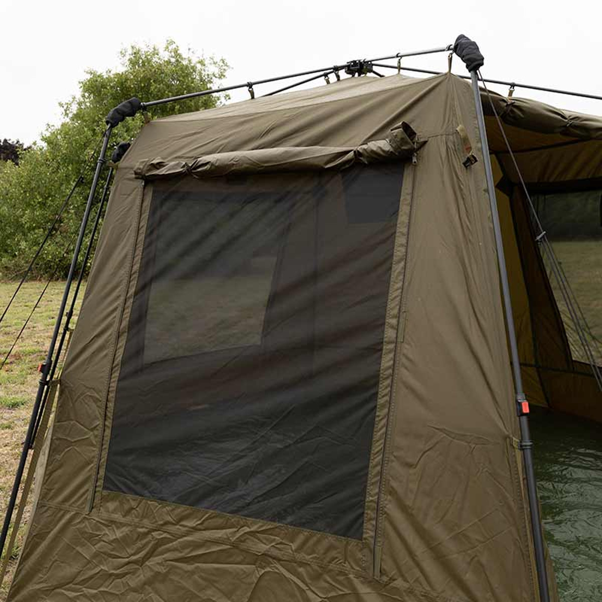 Fox EOS Social Shelter XL