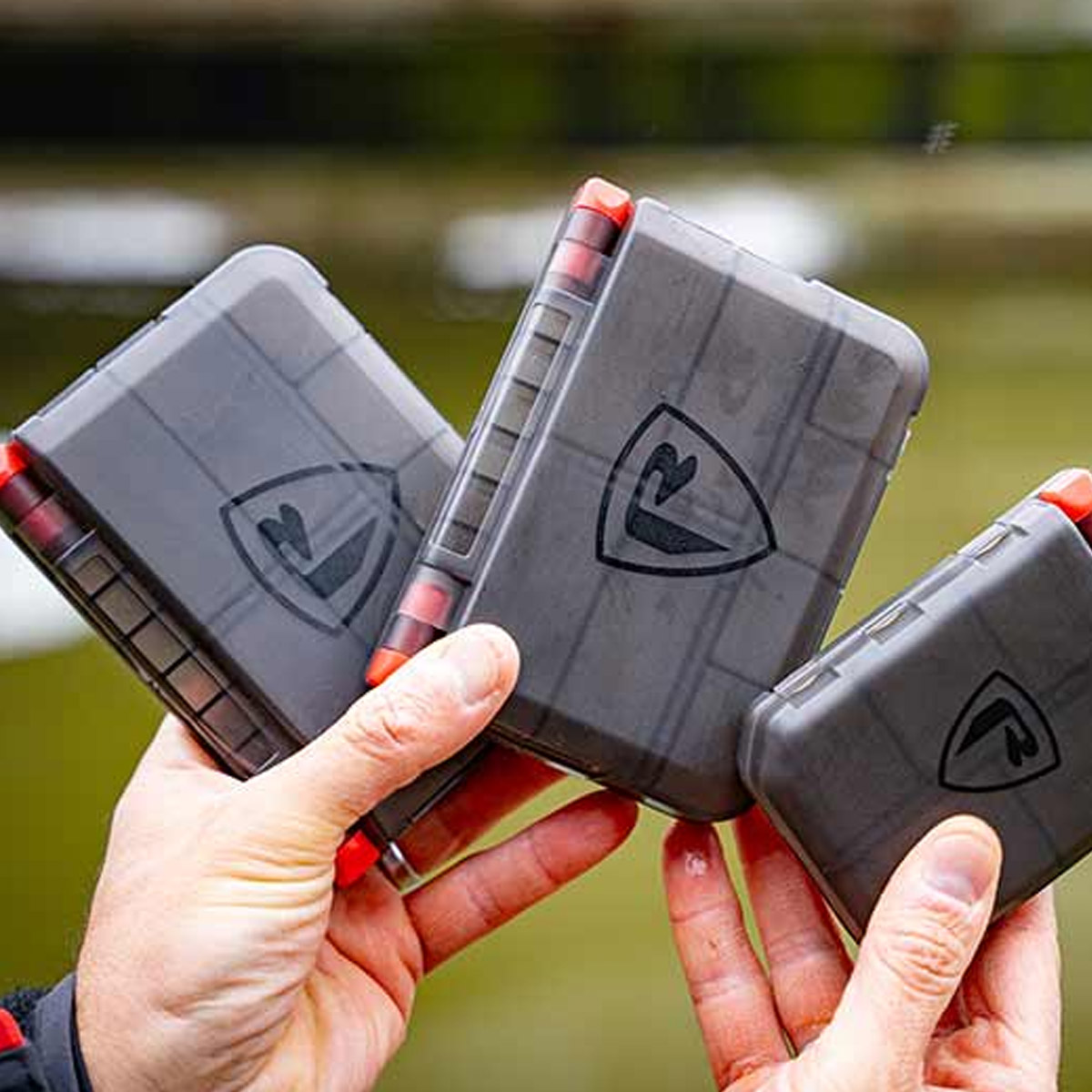 Fox Rage Medium Full Compartment Accessory Box