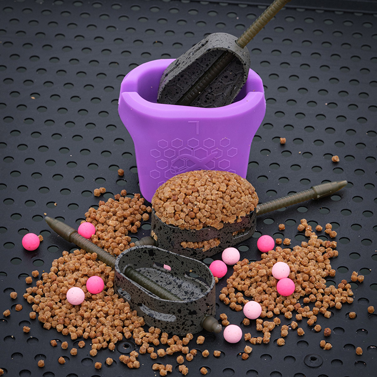 Matrix Open Alloy Feeders - M