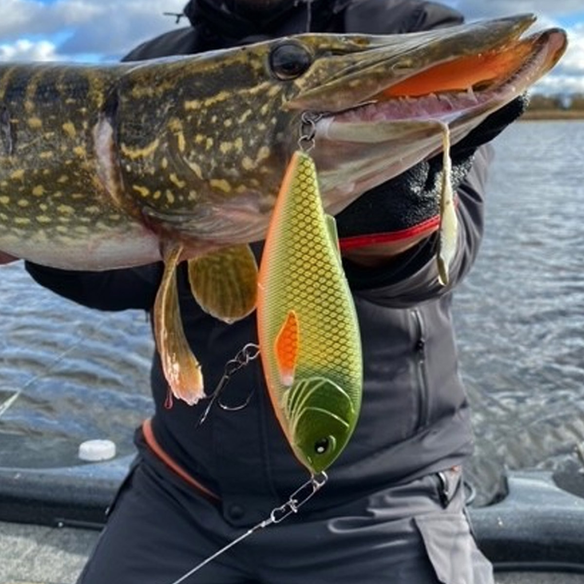 Lucky John Wobbler BBS Arrow Jerk 15F