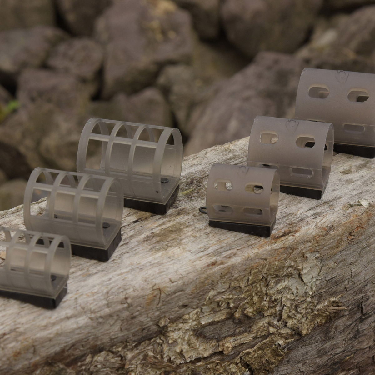 Cresta Plastic Open End Feeder Medium