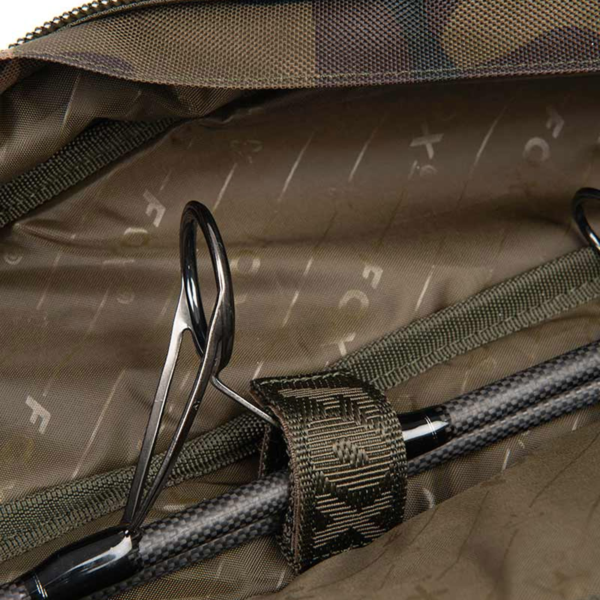 Fox Camolite™ 8-10FT Explorer Tri Sleeve