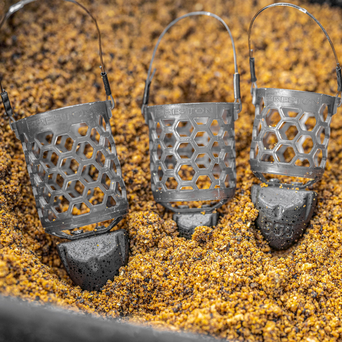 Preston Innovations Hexmesh Plastic Bullet Feeder Small