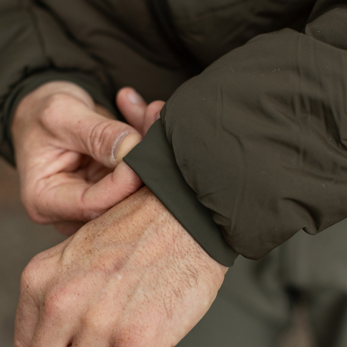 Korda Insulated Hooded Jacket Dark Olive