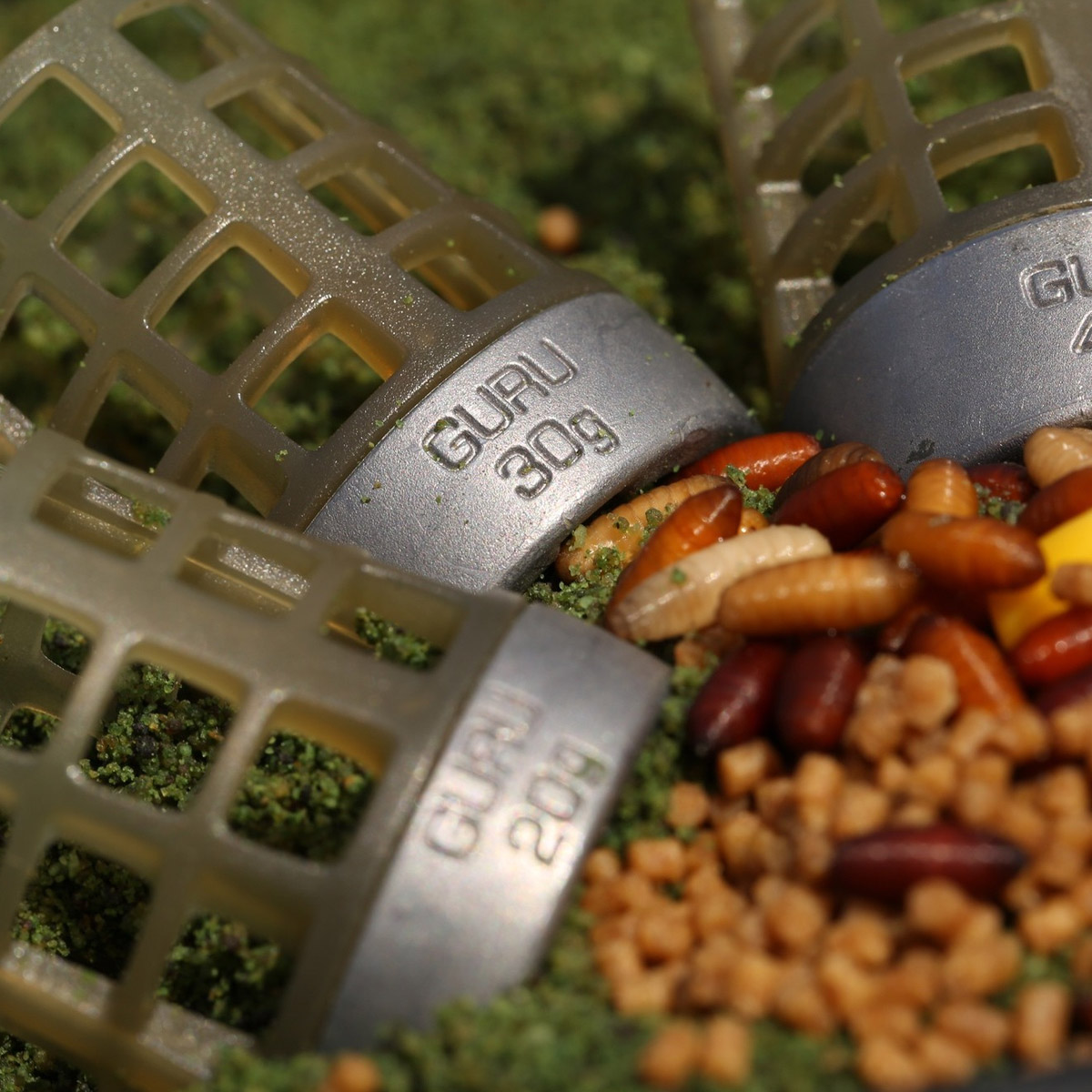 Guru X-Change Distance Feeder Caged - Medium 