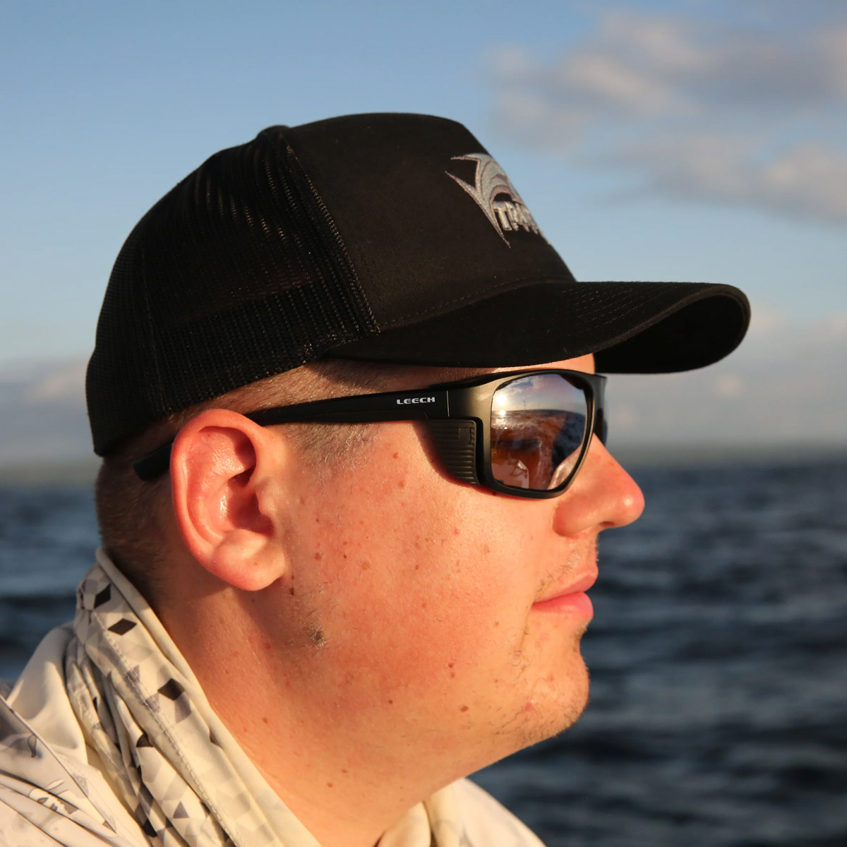 Leech X Fishpro Black Grey Premium